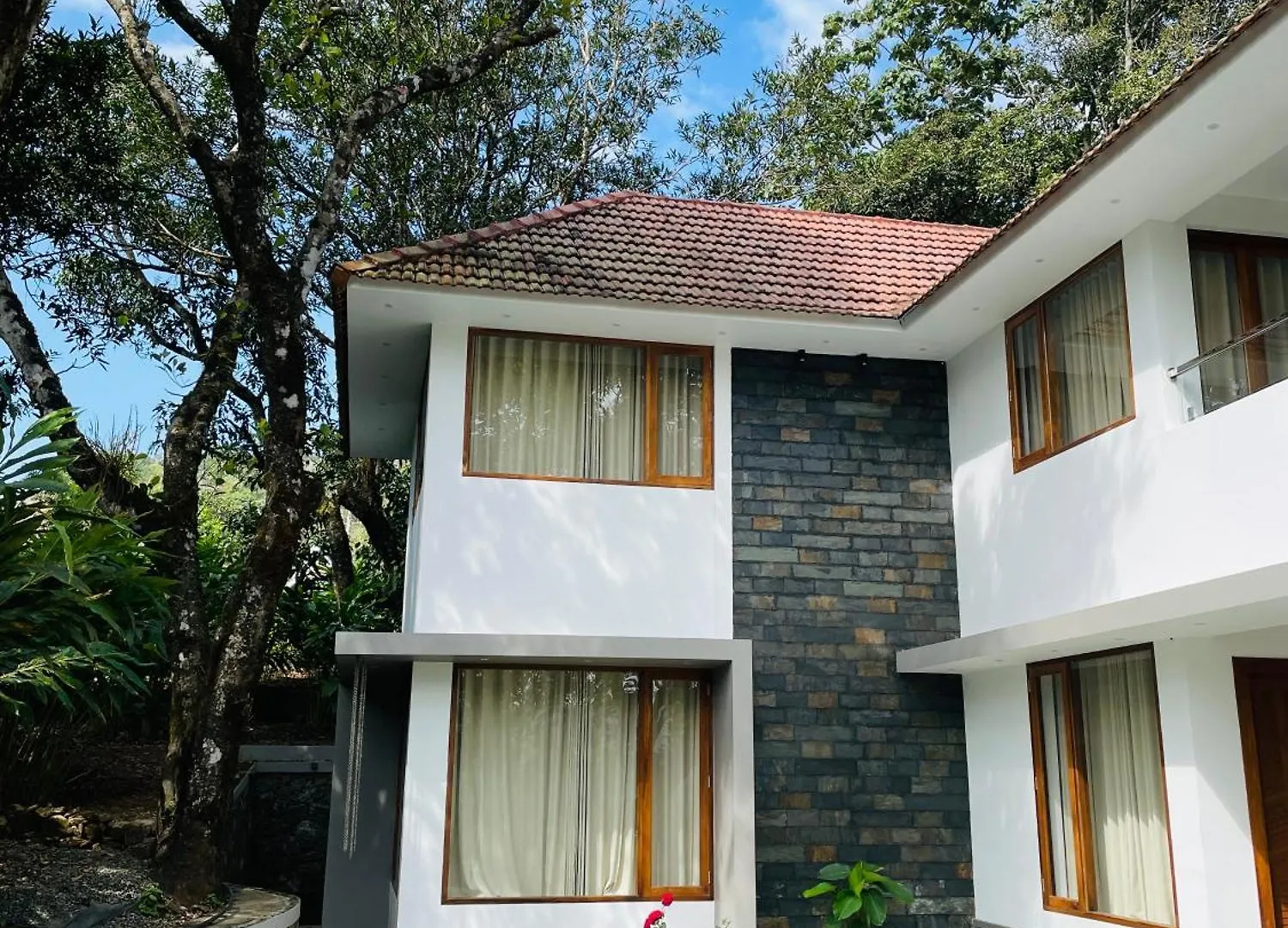 Elam Villa Pirmed India